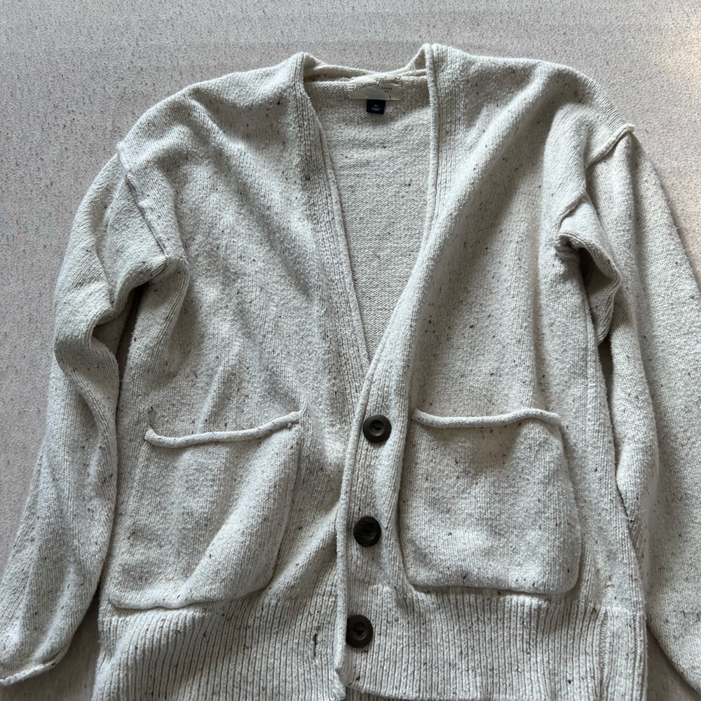 Universal Thread Cream Knit Sweater